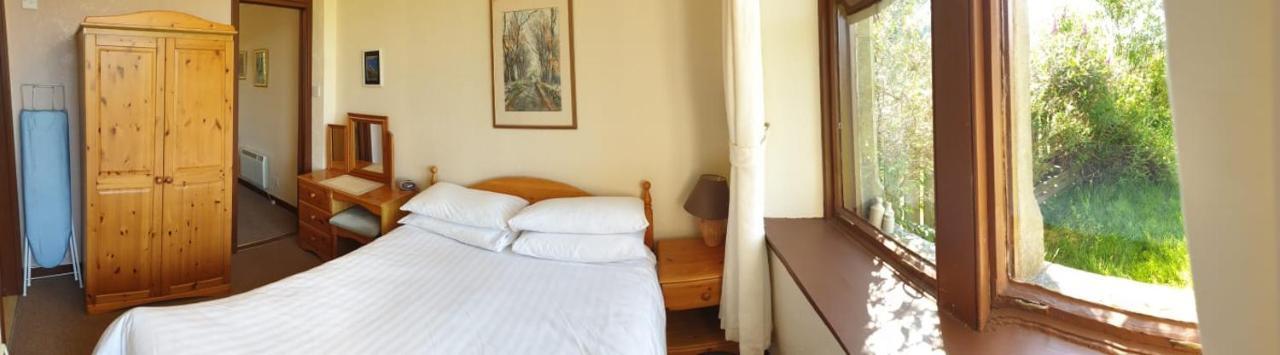 Meadowside Cottages Balavil Экстерьер фото