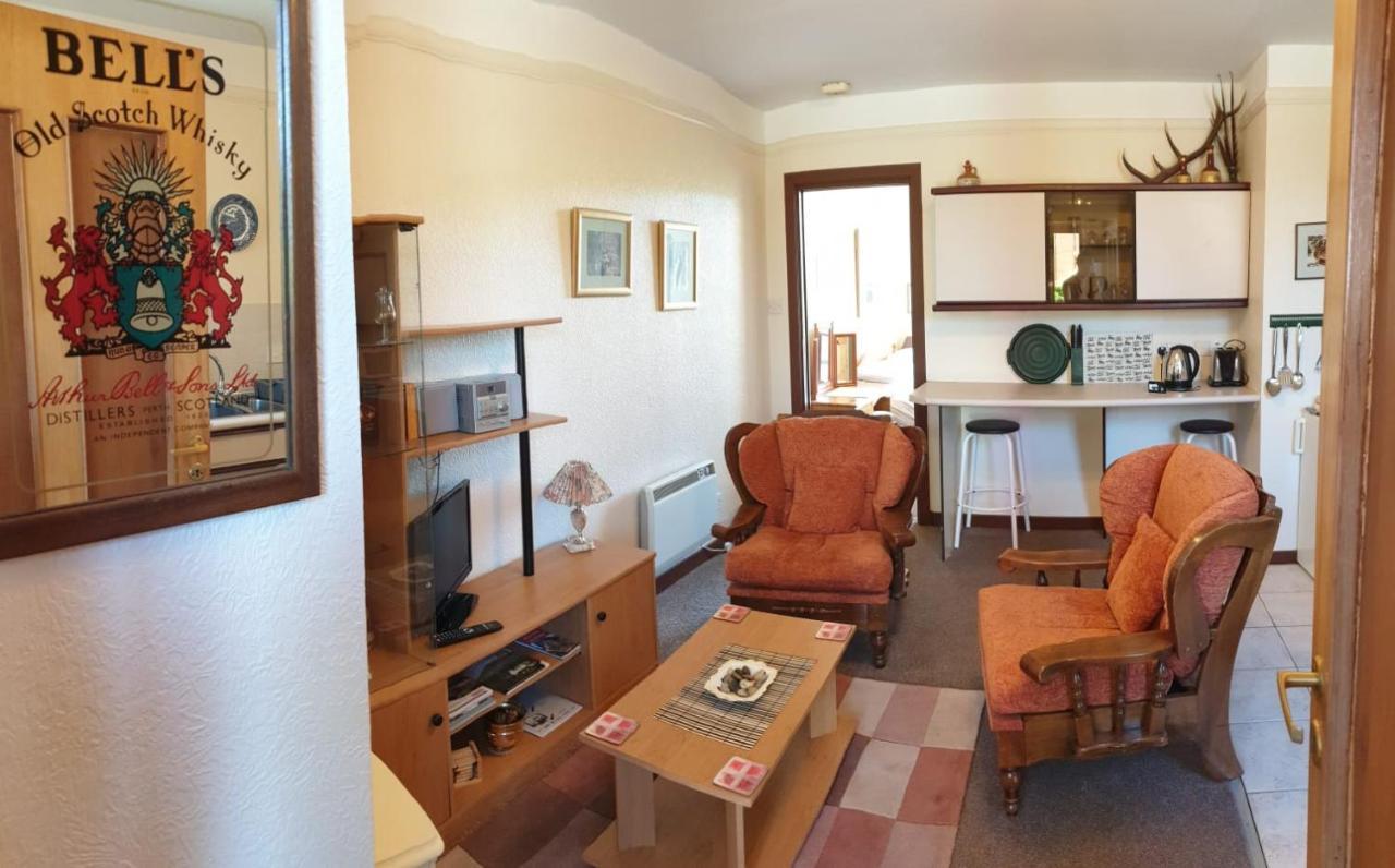 Meadowside Cottages Balavil Экстерьер фото