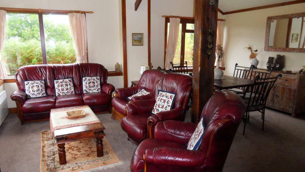 Meadowside Cottages Balavil Экстерьер фото
