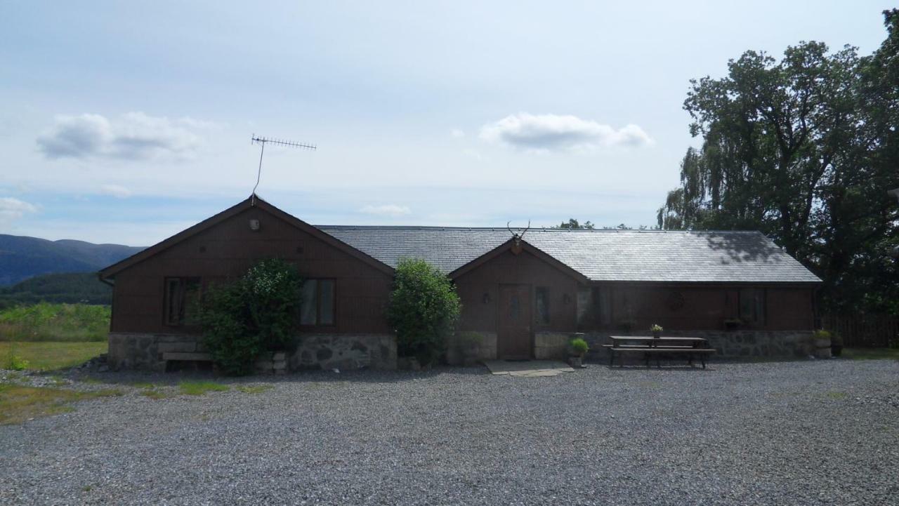 Meadowside Cottages Balavil Экстерьер фото