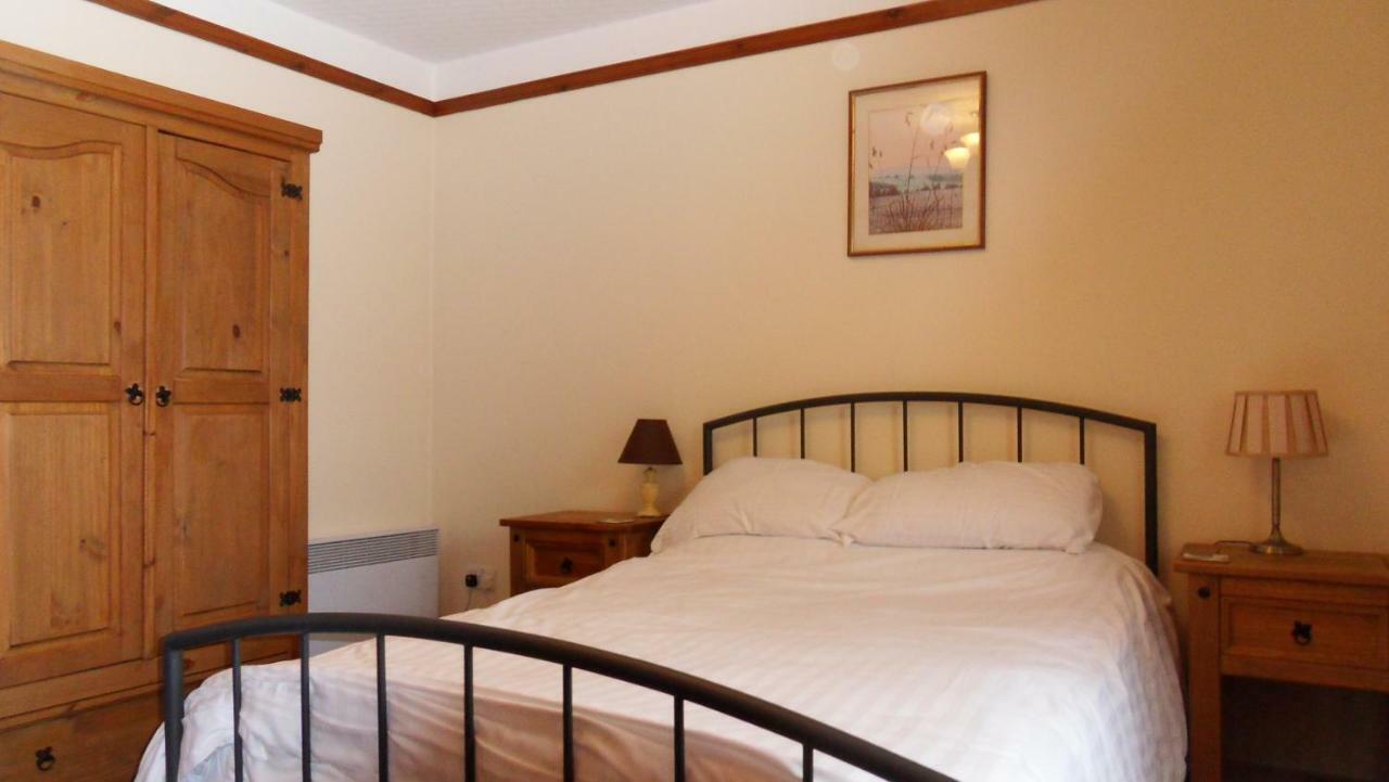 Meadowside Cottages Balavil Экстерьер фото