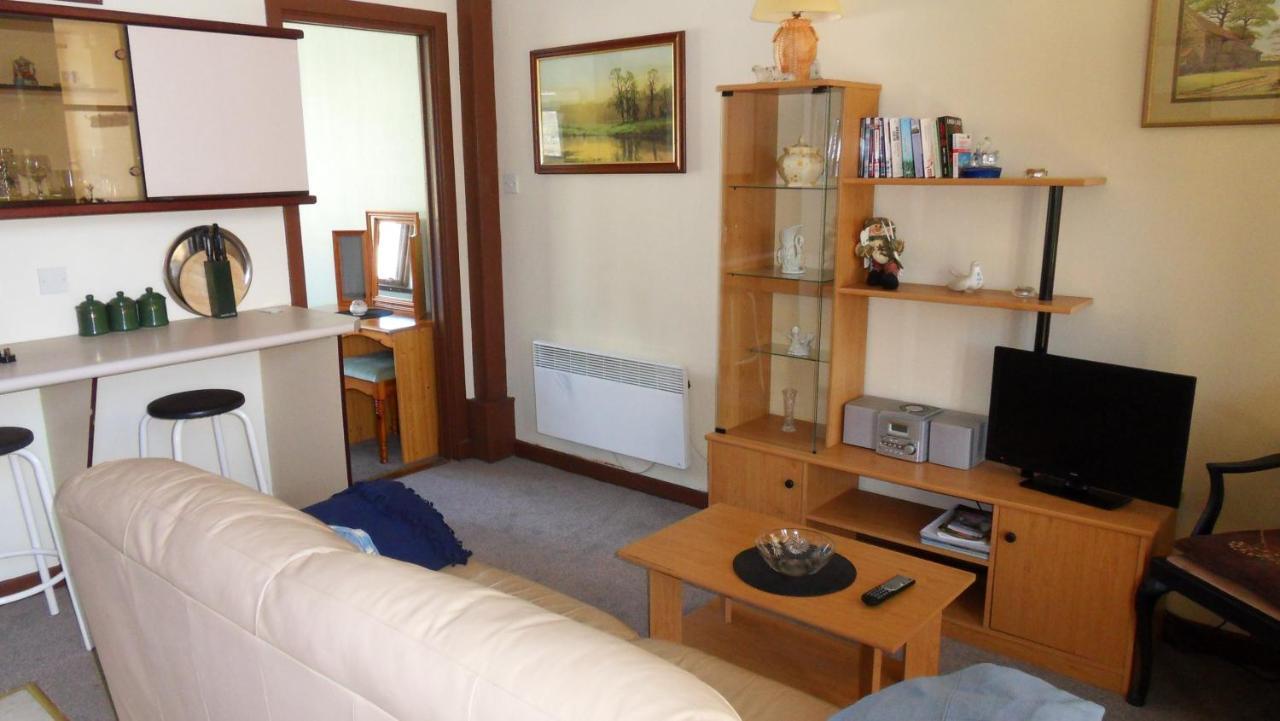 Meadowside Cottages Balavil Экстерьер фото